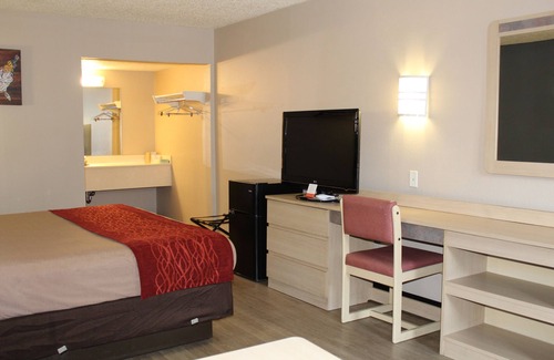 Paducah Hotel | Econo Lodge Paducah West I-24
