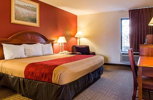 Mosby Hotel | Econo Lodge Richmond