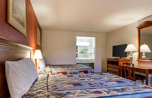 Mosby Hotel | Econo Lodge Richmond