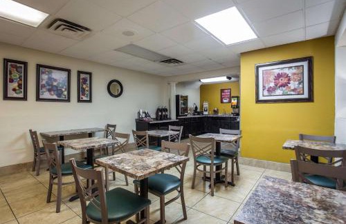 South Salisbury Hotel | Econo Lodge Salisbury South
