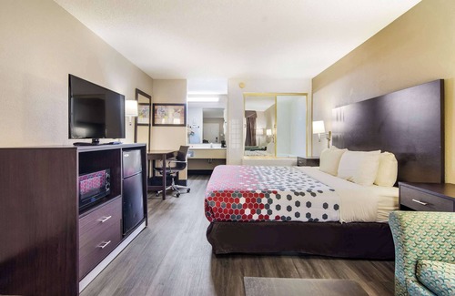 Southwest Raleigh Hotel | Econo Lodge South