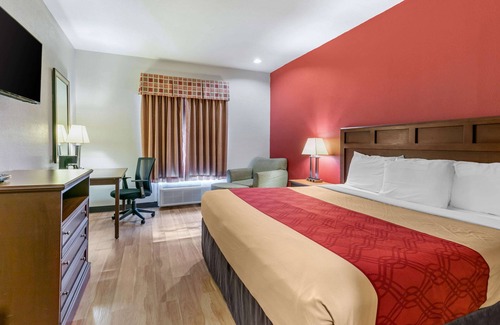 Eutaw Hotel | Econo Lodge