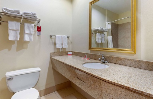 Eutaw Hotel | Econo Lodge