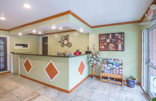 Manchester Center Cabin | Econo Lodge