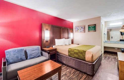 Walterboro Hotel | Econo Lodge