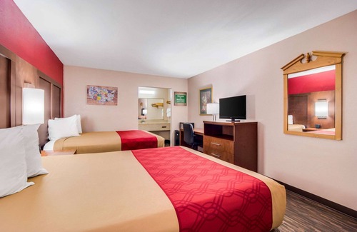 Walterboro Hotel | Econo Lodge