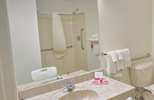Villa Rica Hotel | Econo Lodge Villa Rica