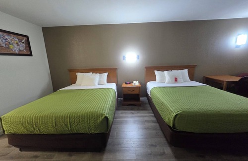 Villa Rica Hotel | Econo Lodge Villa Rica
