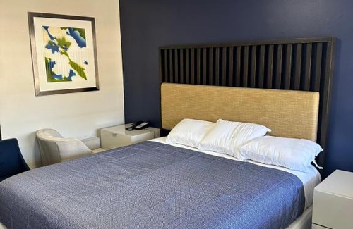 Hampton Hotel | Economy 7 Inn Hampton