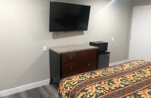 Ontario Hotel | Economy Inn - Ontario Airport