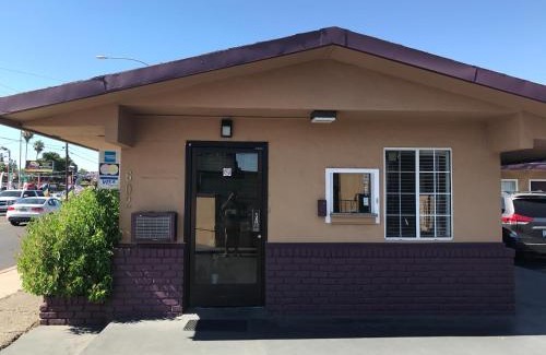 Modesto Hotel | Economy Inn