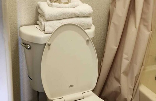 Victorville Hotel | Economy Inn Victorville