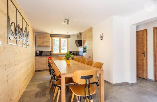 La Lechere House | EDELWEISS - PUSSY LA LECHERE