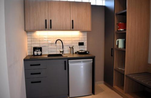 Agia Marina Apartment | Eden Beach Hotel