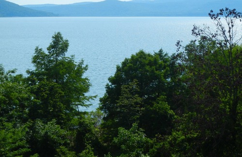 Eden Isle Condo | Eden Isle Condo, 2 BR/2B sleeps 8, close to Inn, Marina, Lake & golf