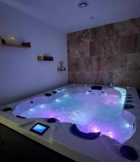 Euzet-les-Bains Apartment | eden & Spa