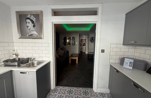 North Shore Apartment | Eden Suite Sasco Apartments