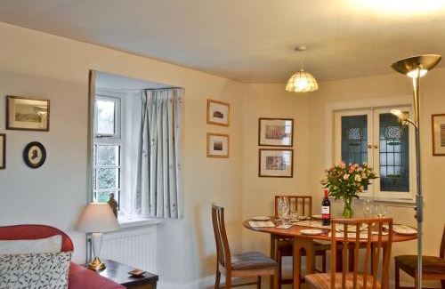 Cupar House | Edenwoodend Cottage