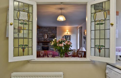 Cupar House | Edenwoodend Cottage
