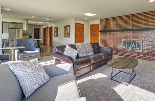 Edgewood Apartment | Edgewood Vacation Rental ~ 10 Mi to Tacoma!