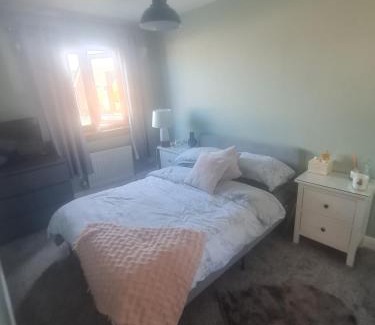 Bingham House | Edinburgh- 2 Double rooms available