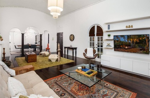 Melrose House | Edinburgh - Magical Edinburgh West Hollywood Retreat