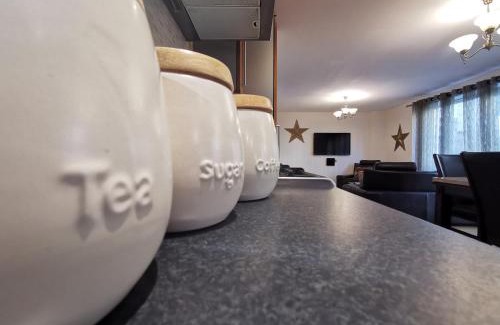 Tollcross Apartment | Edinburgh Pearl Apartments - Fountainbridge Residence