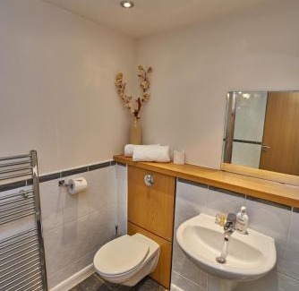 Tollcross Apartment | Edinburgh Pearl Apartments - Fountainbridge Residence