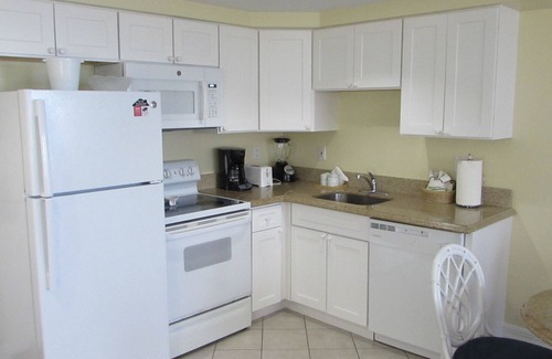 Fort Myers Beach Apartment | Edison Beach House