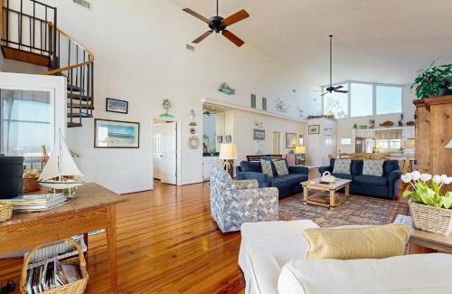 Folly Beach House | Editor's View