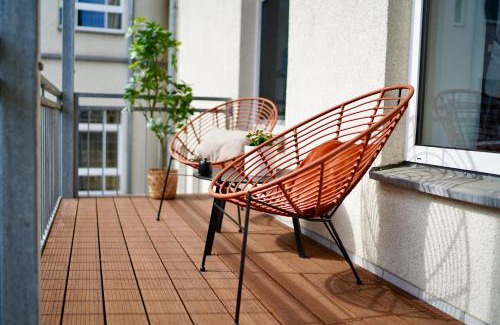 Zwickau Apartment | EDLER WOHNRAUM Luxuriöses Studio im Zentrum mit Balkon, Kaffeevollautomat, Klima & Parkplatz