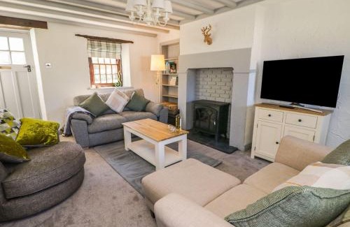 Bedale House | Edmunds Cottage