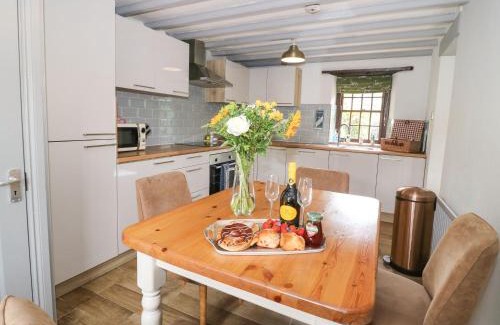 Bedale House | Edmunds Cottage
