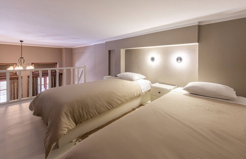 Arachova Hotel | Ef Zin Studios & Suites