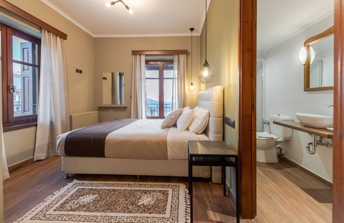Arachova Hotel | Ef Zin Studios & Suites
