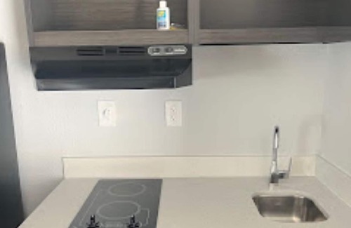 Cartersville Hotel | Efficiency Lodge - Cartersville