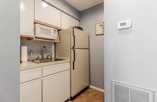 Sea Trail Condo | Effy's Sunset Serenity Hideaway