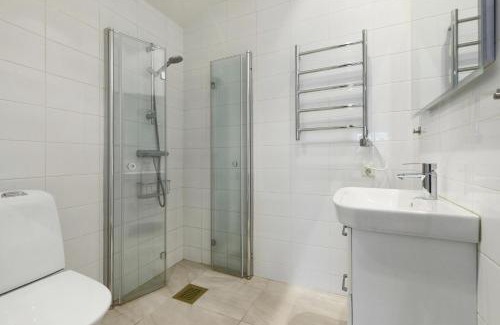 Gavle Villa | Egen villa i centrala Gävle - Park House 5A
