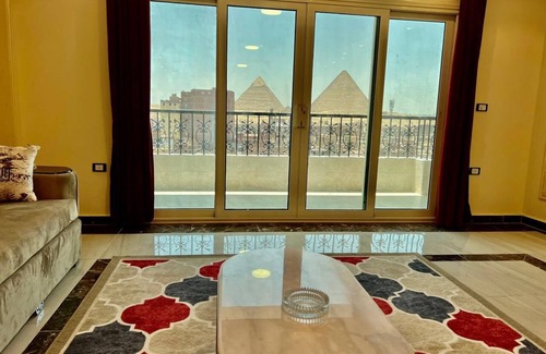 Al Haram Apartment | Egypt as never seen before