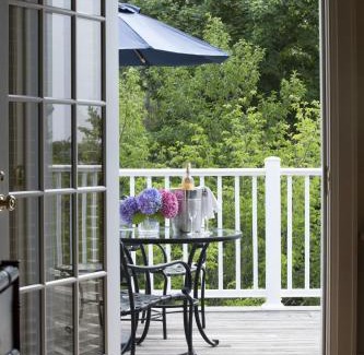 Springs Hotel | EHP Resort & Marina