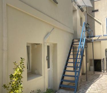 Quartier de Javel Apartment | Eiffel Tour Cosy Jade