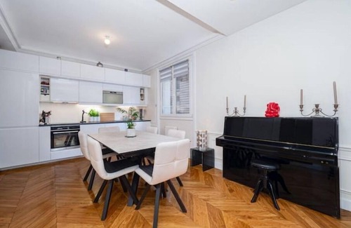 Passy Apartment | Eiffel Tower view - refurbished charming & cosy