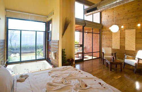 Gilboa House | Ein Harod Country Suites & Guesthouse