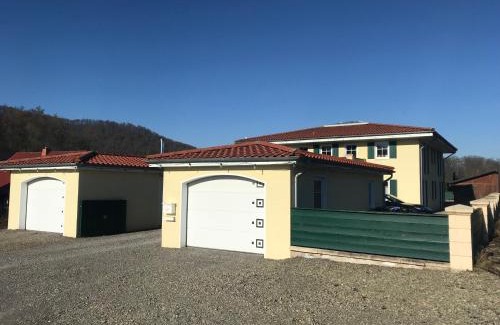 Wehrden Apartment | Einliegerwohnung 1 mit Garage