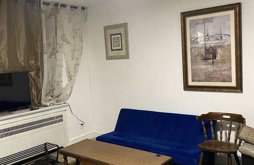 Foxcroft Square Apartment | Einstein Hospital, Naval base in the NE, Near Tacony Bridge