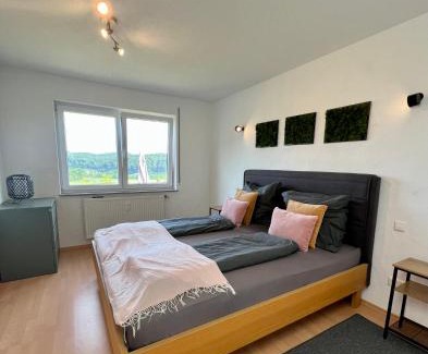 Tettnang Apartment | Einzigartiger Panoramablick, Bodensee und Messe in der Nähe