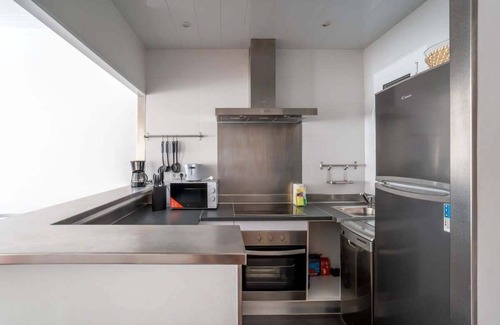 L'Antiga Esquerra de l'Eixample Apartment | Eixample - Bright and modern 4BD for Families