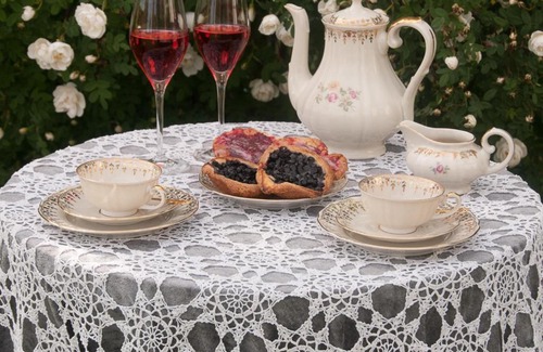 Bro Bed & Breakfast | Ekeby i Bro