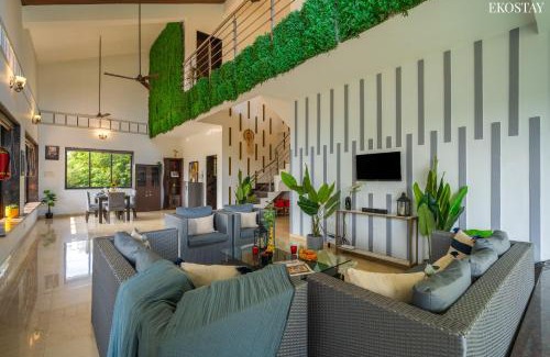Atvan Villa | Ekostay Kingfisher Villa I Indoor Pool I Cloud 9