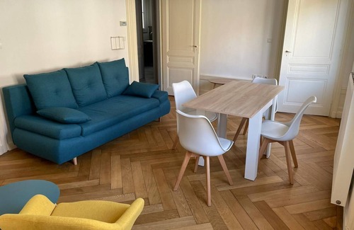 Besancon Apartment | Elégant 2 Chambres Saint Amour